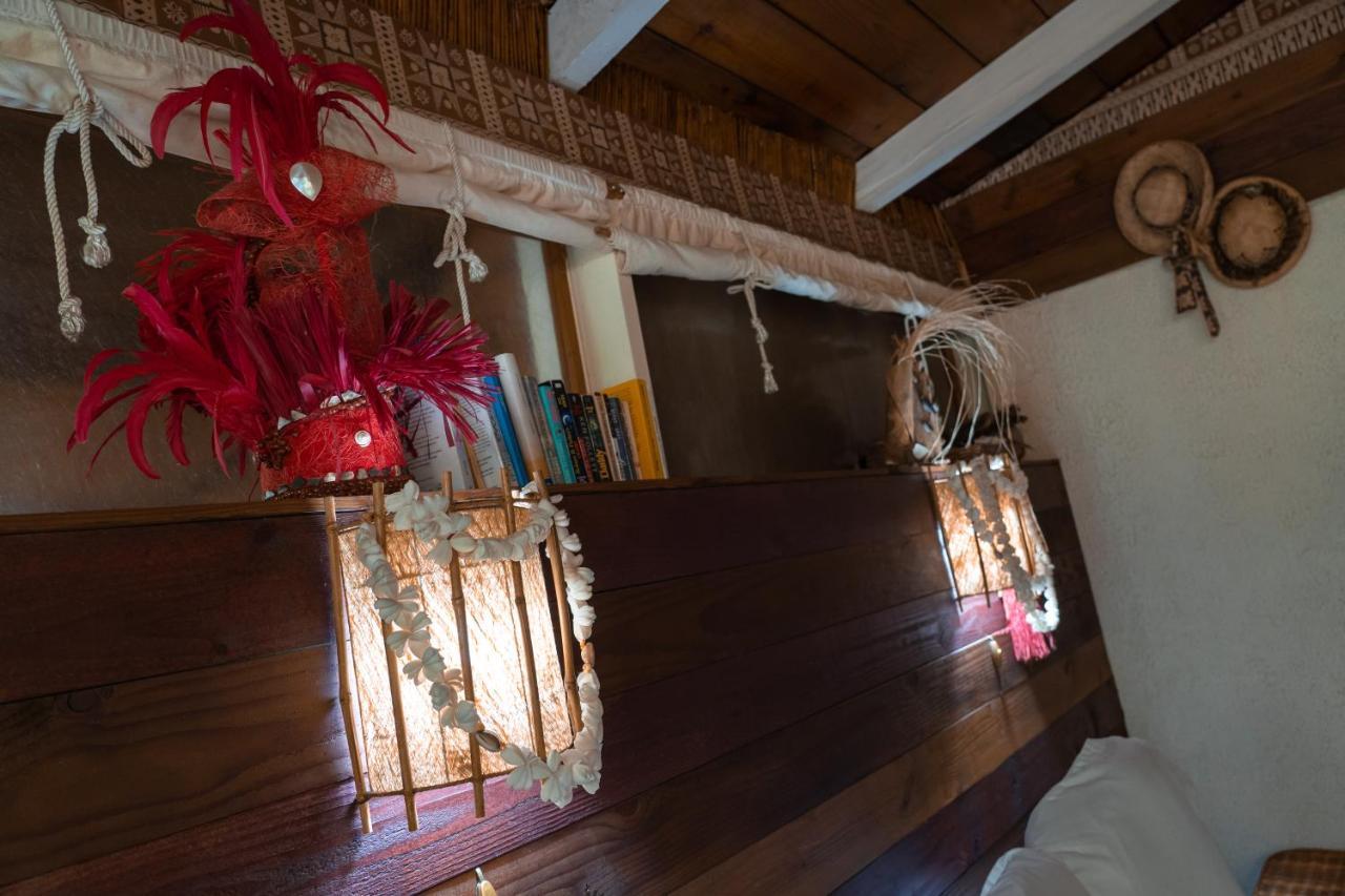 Le Charme Polynesien Proximite Plage Et Commerces プナアウィア エクステリア 写真